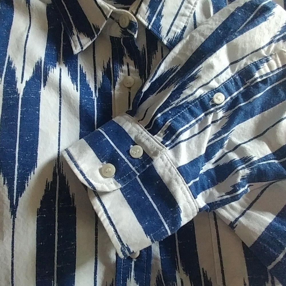 JCrew Cotton Ikat Button Down Shirt - L